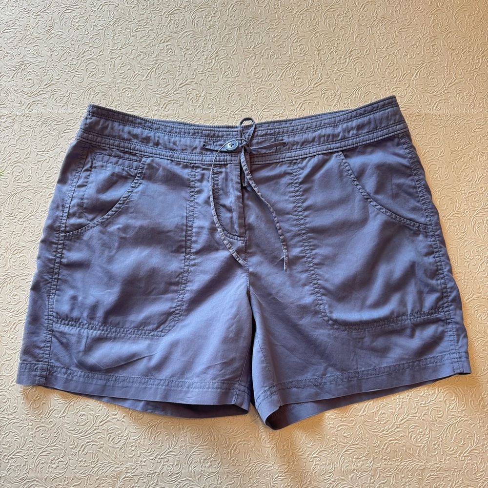 Tommy Bahama Women’s Shorts Size 10